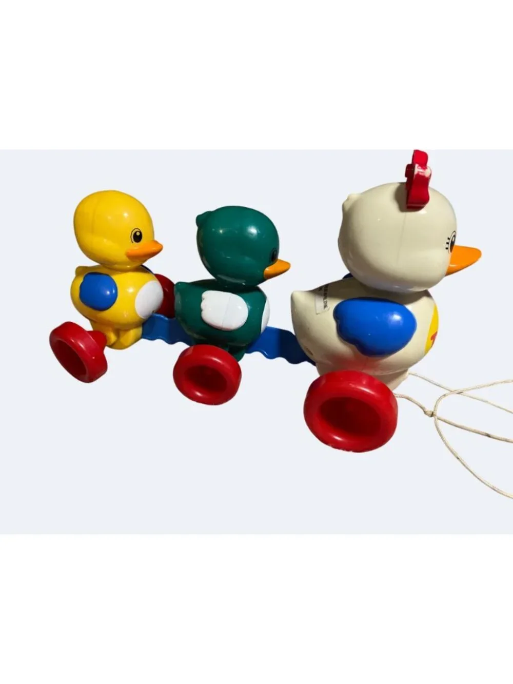 Tomy Vintage Pull-Along Duck Family Toy With Rolling Wheels & String Plastic